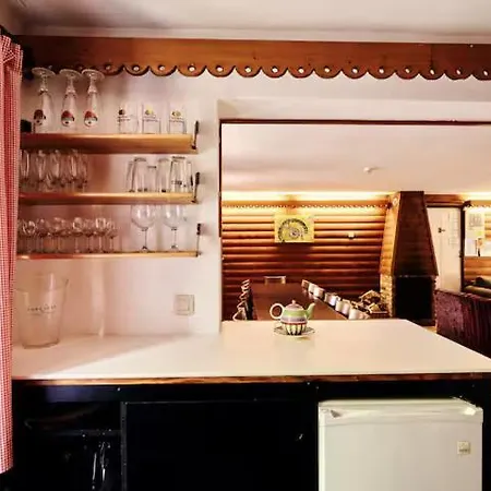 La Maison De بيت للعطل دربي