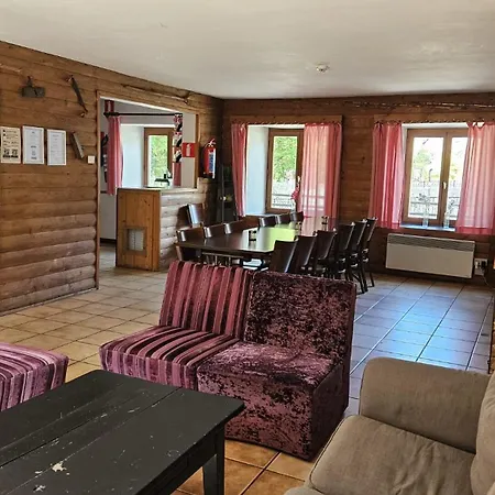 بيت للعطل La Maison De دربي