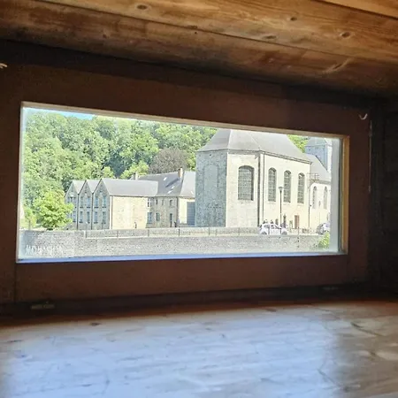 La Maison De دربي